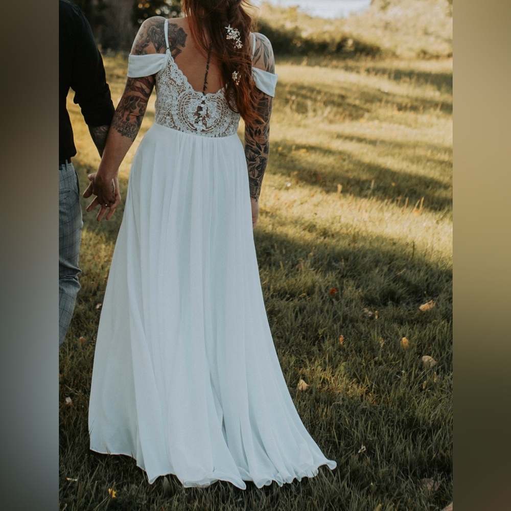 Soieblu White Lace Back Dress